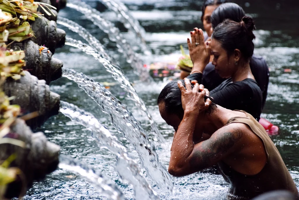 100 greatest travel experiences