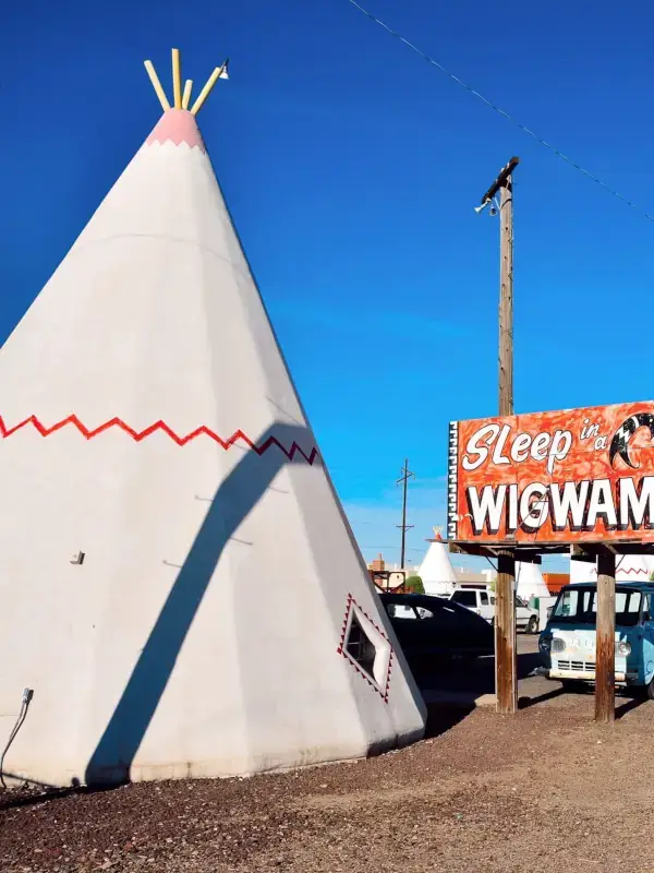 Wigwam Motel in Arizona - sleep in a teepee